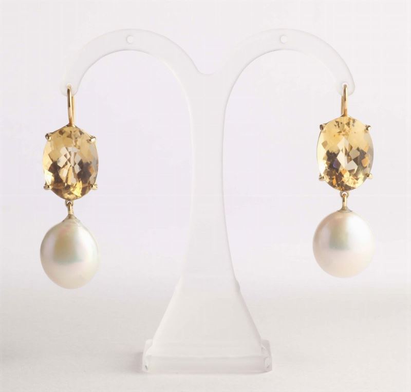 Orecchini con quarzo citrino e perle  - Asta Argenti e Gioielli Antichi e Contemporanei - Cambi Casa d'Aste
