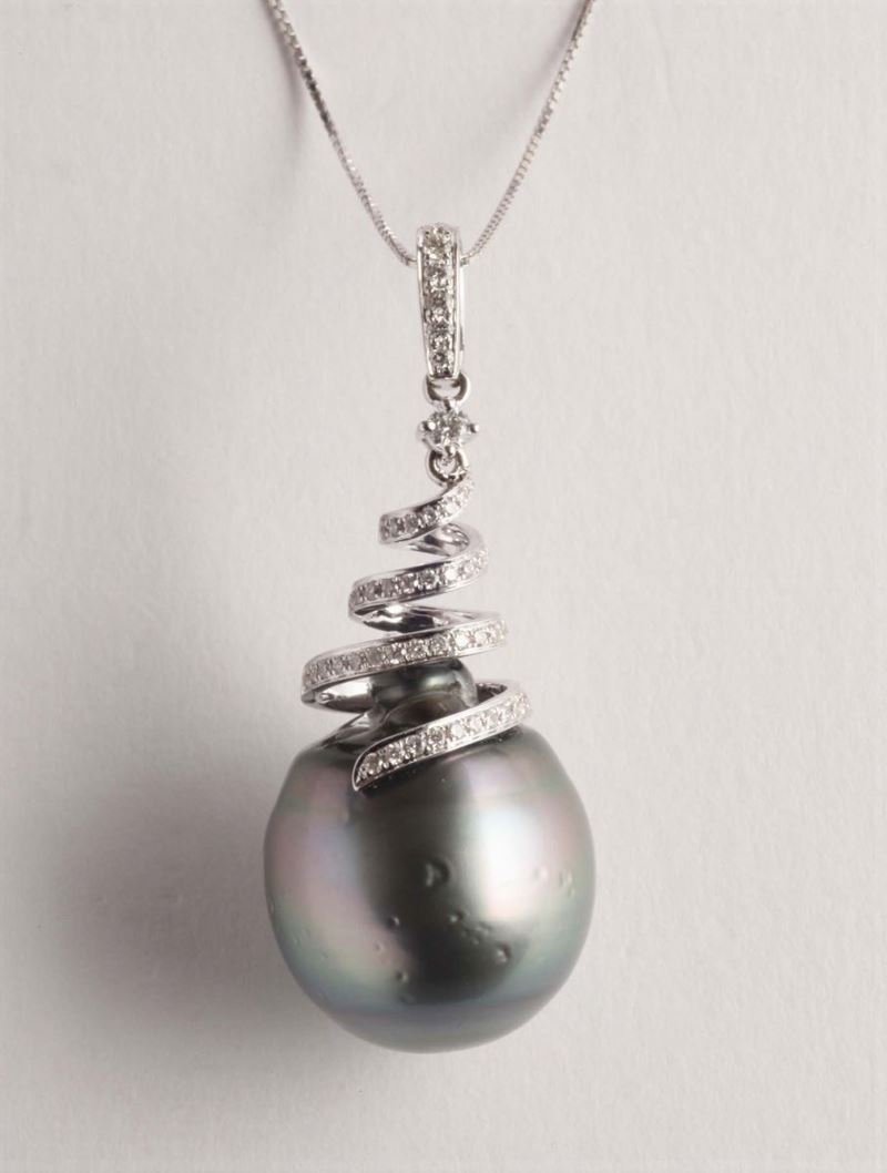 Pendente con perla Tahiti e diamanti  - Auction Silvers, Ancient and Contemporary Jewels - Cambi Casa d'Aste