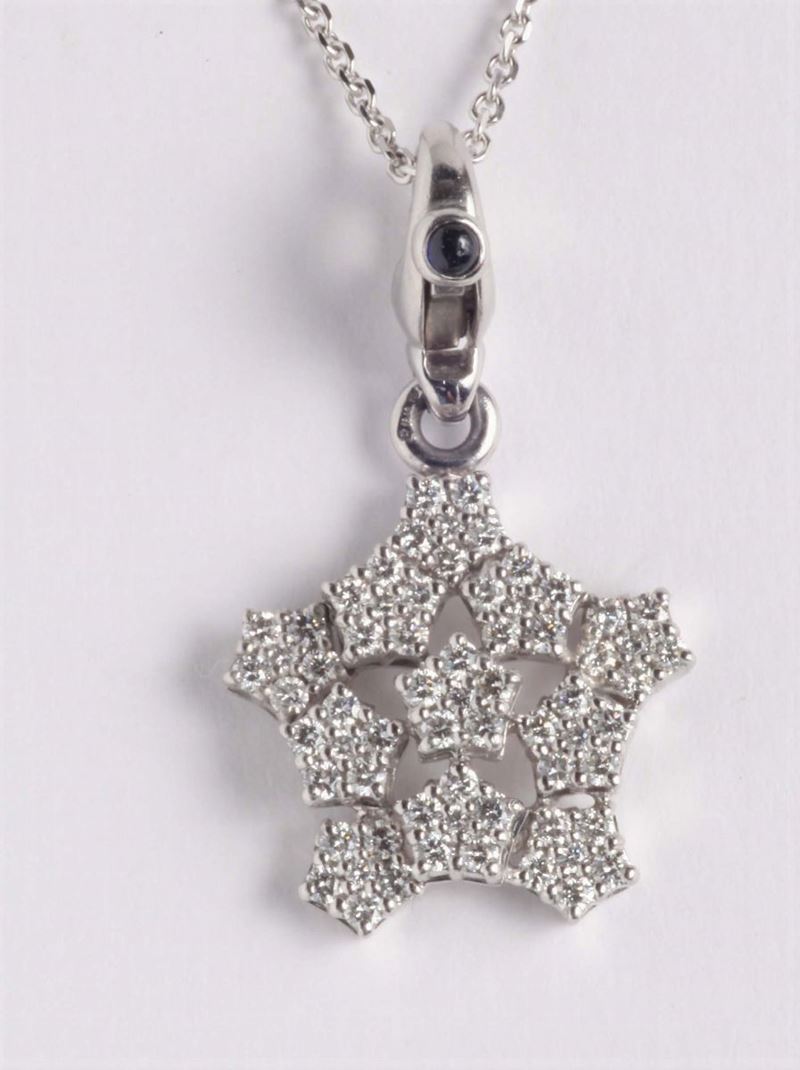 Pendente a fiocco di neve con morettine di diamanti  - Auction Silvers, Ancient and Contemporary Jewels - Cambi Casa d'Aste