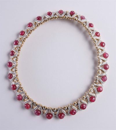 Girocollo con Diamanti e Rubini Taglio Cabochon