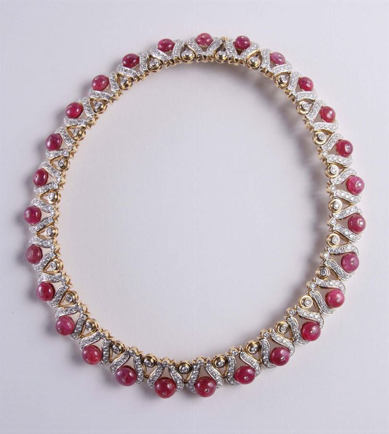 Girocollo con diamanti e rubini taglio cabochon  - Auction Silvers, Ancient and Contemporary Jewels - Cambi Casa d'Aste