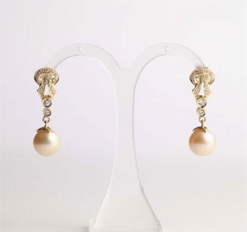 Orecchini con diamanti e perla gold  - Asta Argenti e Gioielli Antichi e Contemporanei - Cambi Casa d'Aste