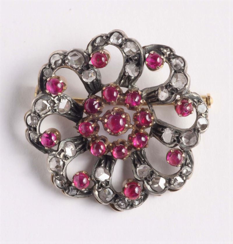 Spilla con diamanti e rubini  - Auction Silvers, Ancient and Contemporary Jewels - Cambi Casa d'Aste