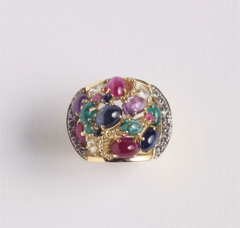 Anello con pietre multicolor e diamanti  - Asta Argenti e Gioielli Antichi e Contemporanei - Cambi Casa d'Aste