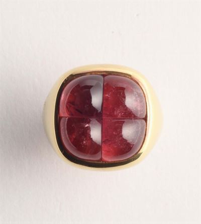 Anello con Quattro Tormaline Taglio Cabochon