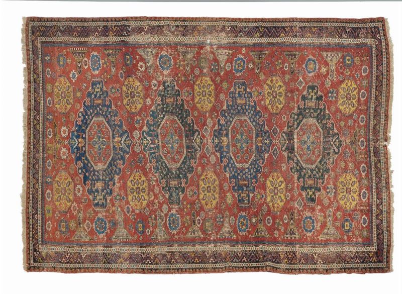 A Caucaso Sumak rug end 19th century.Overall slight wear.  - Auction Ancient Carpets - Cambi Casa d'Aste
