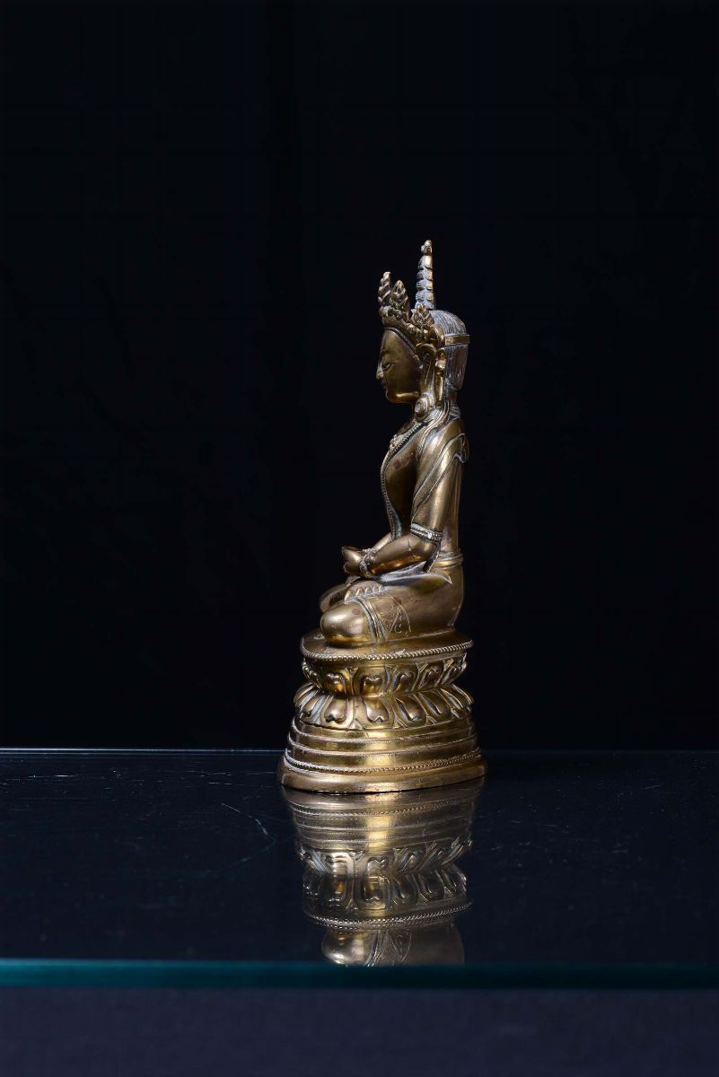 Amitayus Seduta su Fiore di Loto in Bronzo Dorato, Cina, Dinastia Qing, Epoca Qianlong (1736-1795...