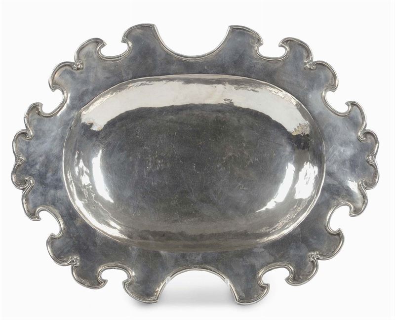 Antico piatto da barbiere in argento, Genova, punzone Torretta  - Asta Argenti e Gioielli Antichi e Contemporanei - Cambi Casa d'Aste
