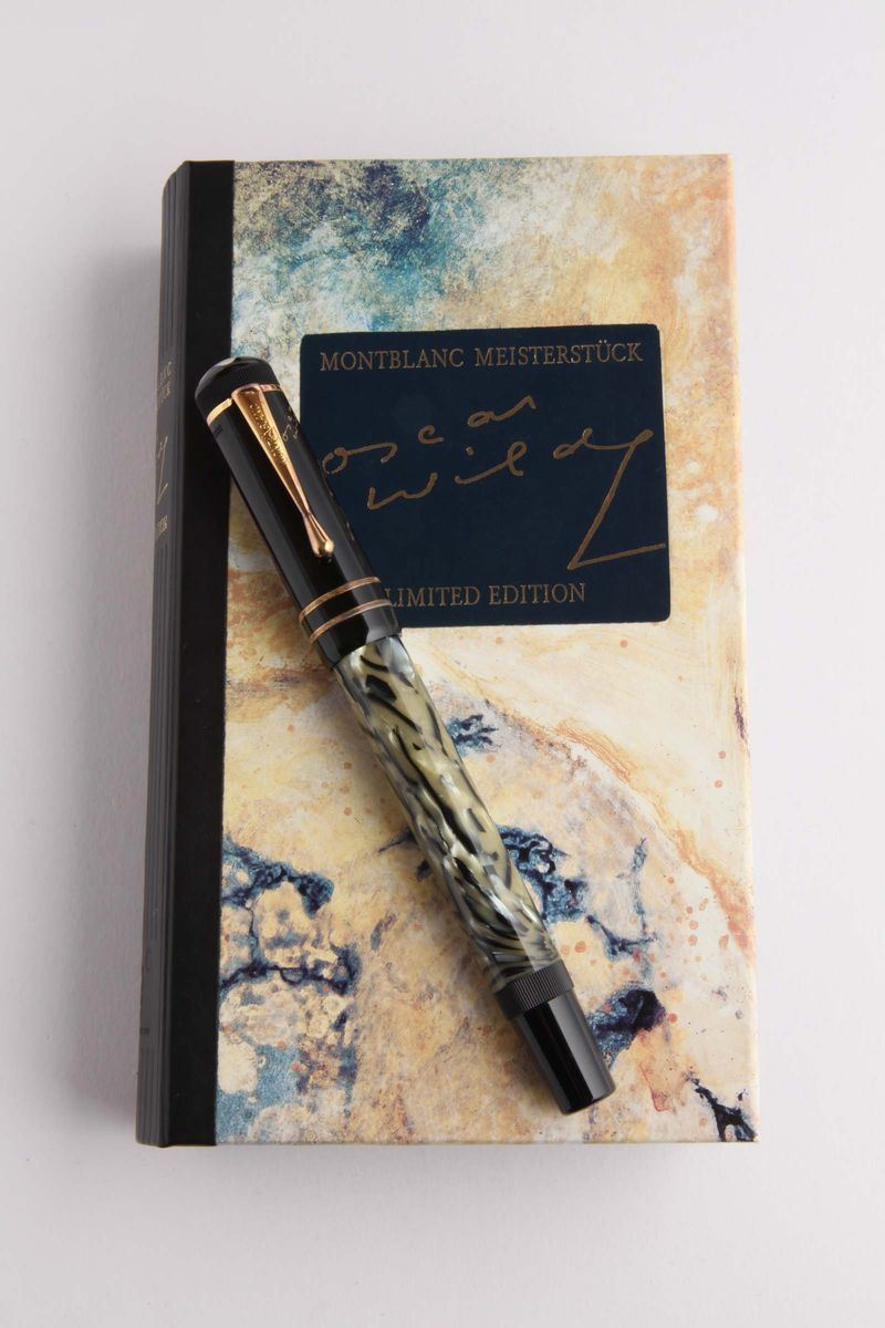 Penna Montblanc edizione Oscar Wilde stilografica  - Auction Silvers, Ancient and Contemporary Jewels - Cambi Casa d'Aste