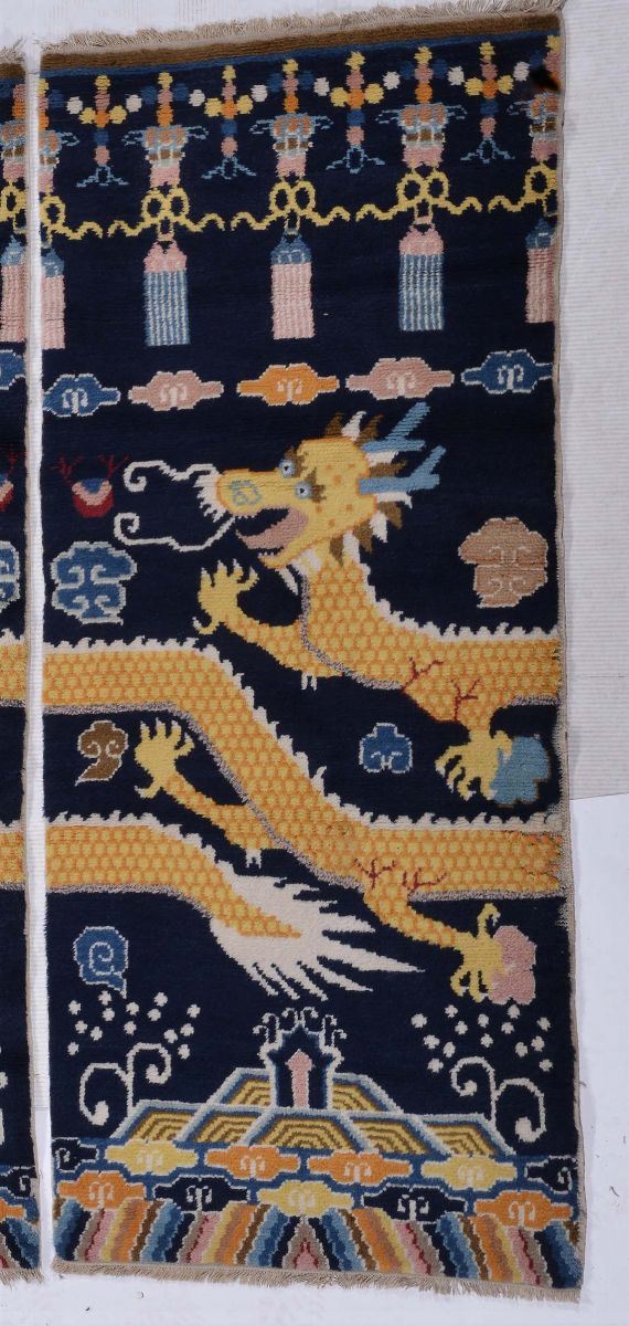 A China long rug early 20th century.Sligly wear