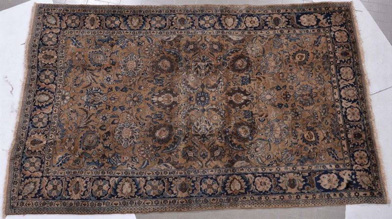 An India carpet 20th century.  - Auction Ancient Carpets - Cambi Casa d'Aste