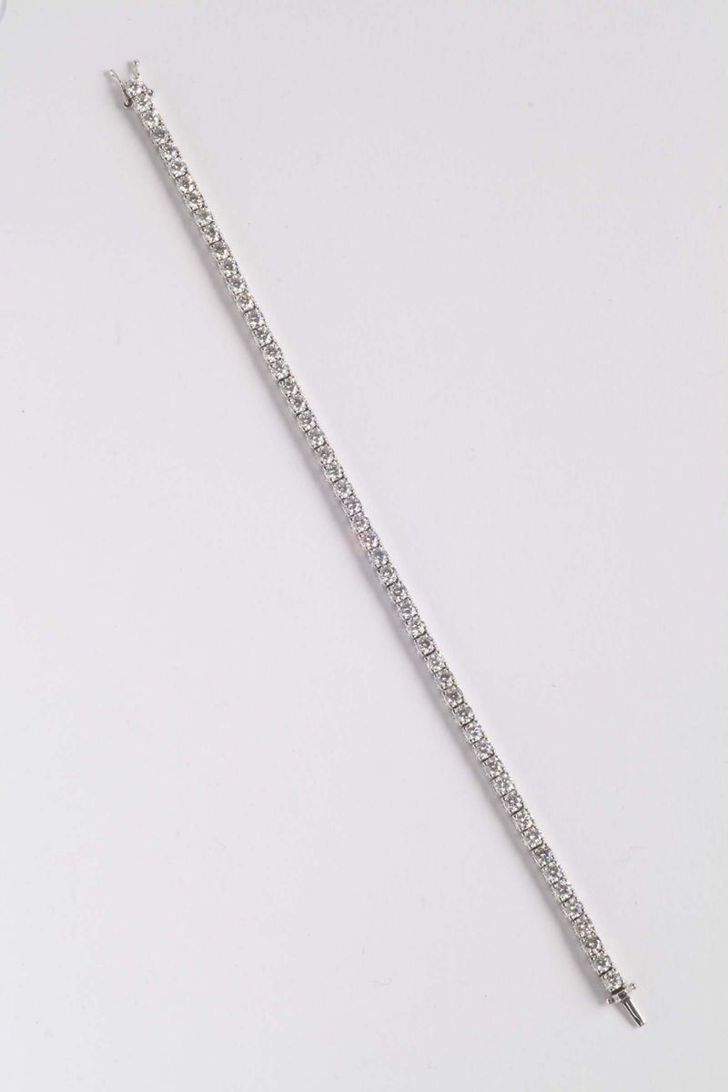 Bracciale tipo tennis di diamanti per ct 10,00 circa  - Auction Silvers, Ancient and Contemporary Jewels - Cambi Casa d'Aste
