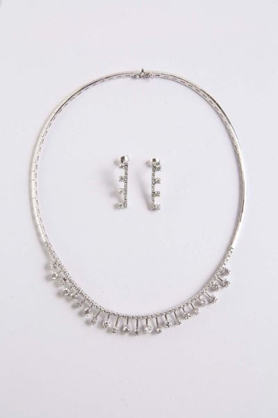 Girocollo ed Orecchini con Diamanti per un Totale di Ct 6,00 Circa