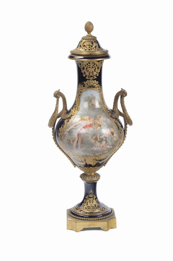 Vaso in porcellana, Sevres XIX secolo