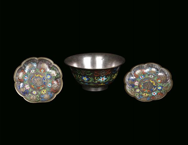 Enameled metal bowl and two small plates, China, Qing Dynasty, 19th century, diameter cm 16 and plates diameter cm 13