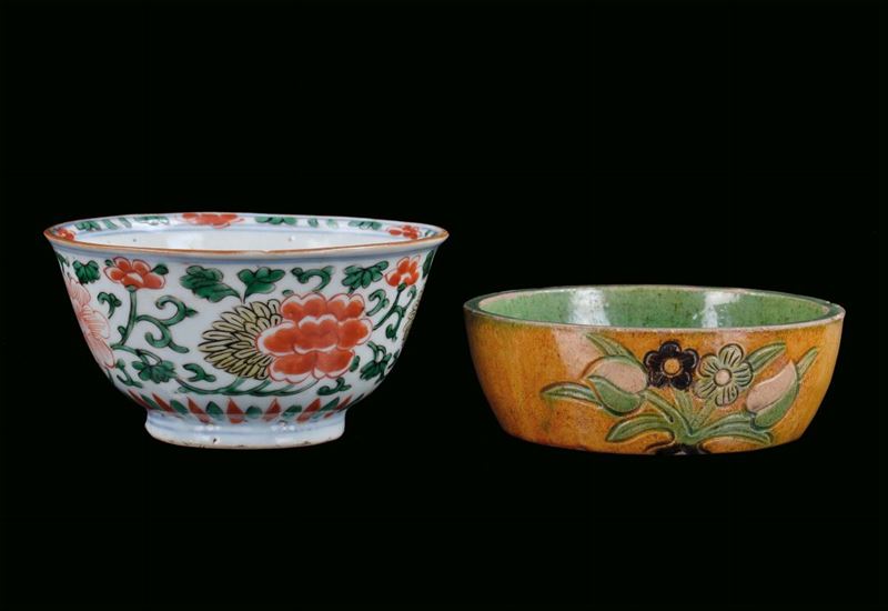 Ciotolina in porcellana Famiglia Verde, Cina, Dinastia Qing, fine XVIII secolo  - Asta Fine Chinese Works of Art - Cambi Casa d'Aste
