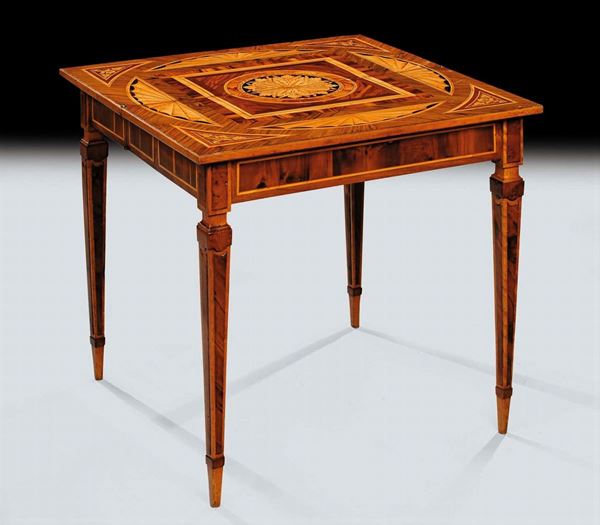Tavolino da gioco Luigi XVI nei modi di Maggiolini, Lombardia fine XVIII secolo