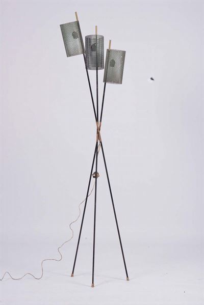 Lampada da Terra a Tre Steli