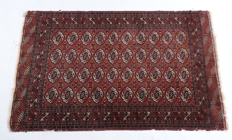 Tappeto turkmeno, inizio XX secolo  - Auction Ancient Carpets - Cambi Casa d'Aste