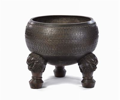 Monumentale Censer in Bronzo, Cina, Dinastia Qing, Periodo Qianlong, XVIII Secolo