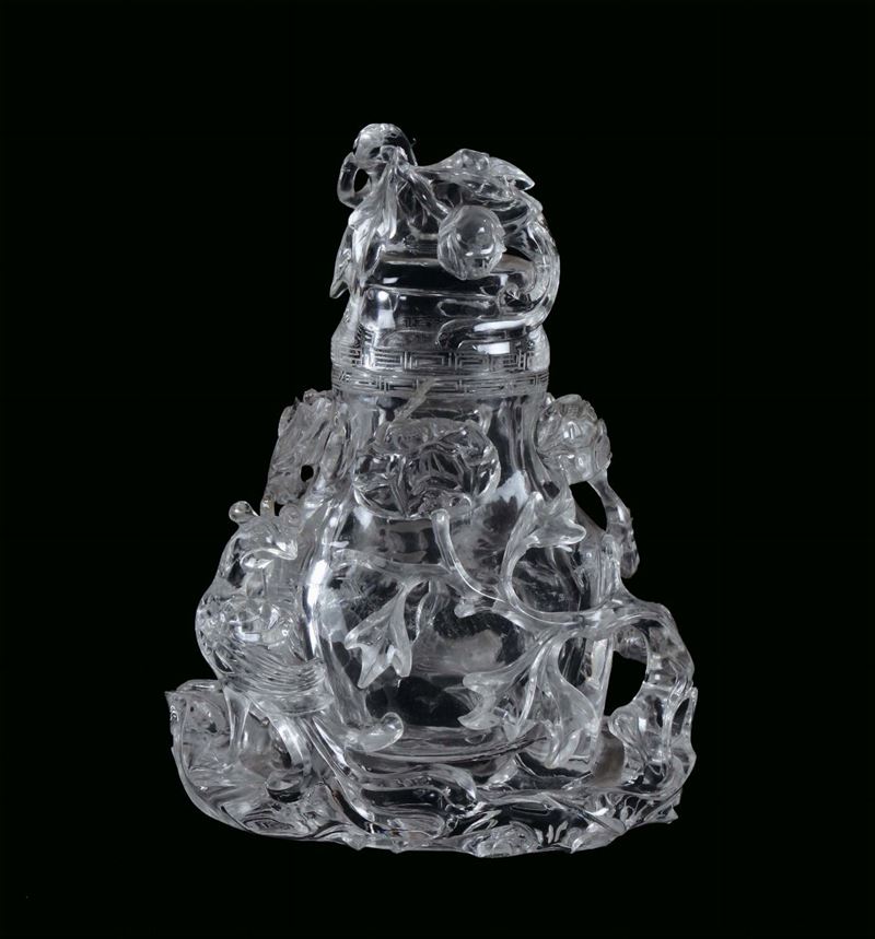 Rock crystal vase carved with naturalistic motives, China, Qing Dynasty, beginning 20th century h cm 21, on carved zitan wooden base  - Auction Fine Chinese Works of Art - Cambi Casa d'Aste