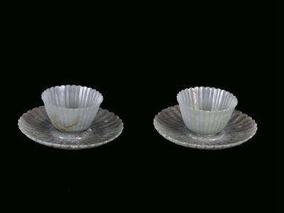 Coppia di Tazzine con Piattini in Giada Verde Mogul, Cina, Dinastia Qing, Periodo Qianlong (1736-...