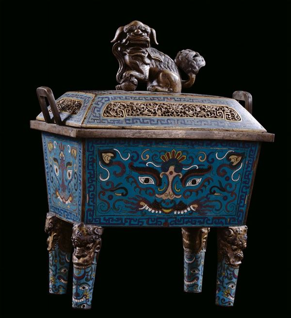 Gilt bronze cloisonné incense burner with Pho dog handle, China, Qing Dynasty, Qianlong Period (1736-1795), cm 34x24x44 (base of a later period)