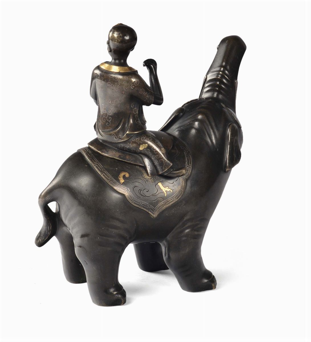 Fanciullo su Elefante in Bronzo a Patina Scura Parzialmente Dorata. Cina, Shisou Family, Dinastia...