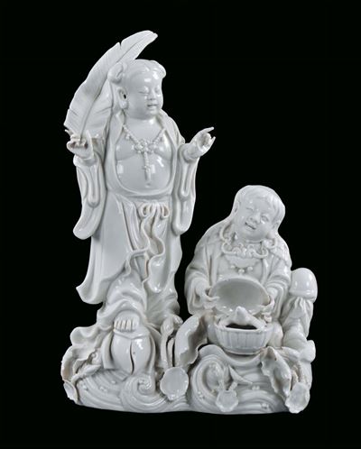 Gruppo con Due Figure in Porcellana Blanc De Chine, Cina, Periodo Repubblica, XX Secolo