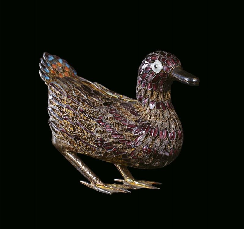 Small silver, enamels and hard stones duck, China, 20th century, cm 9,5x4,5x7  - Auction Fine Chinese Works of Art - Cambi Casa d'Aste