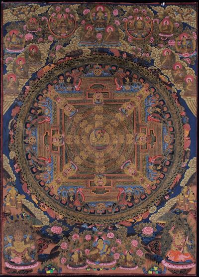 Thangka in Seta Dipinta Raffigurante Soggetto Tantrico in Cornice, Cina, XIX Secolo