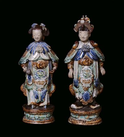 Due Figure Orientali in Grès con Policromia, Cina, XX Secolo