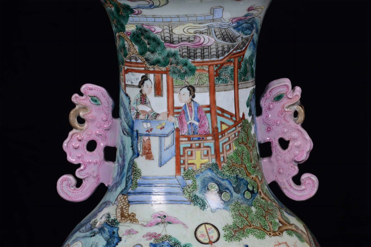 Vaso in Porcellana Policroma, Cina, Dinastia Qing, Fine XIX Secolo