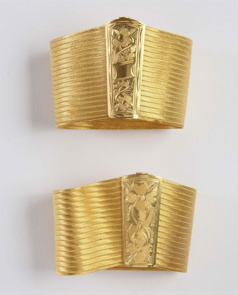 Pair of 22Kt gold bracelets  - Auction Silver, Ancient and Contemporary Jewels - Cambi Casa d'Aste