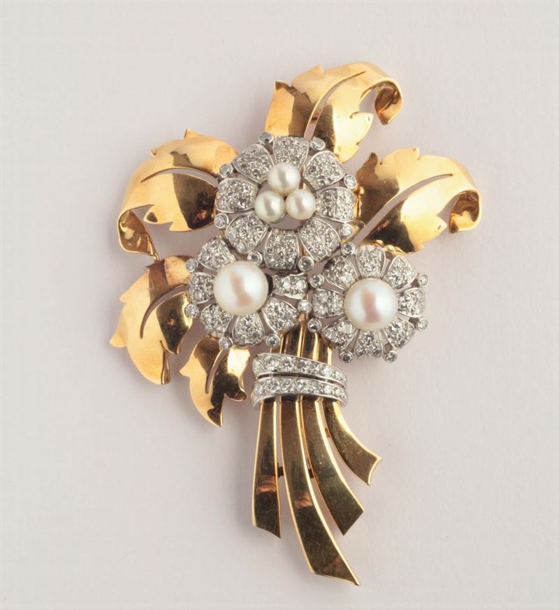 A pearl and diamond brooch. Signed Bulgari Rome  - Auction Silver, Ancient and Contemporary Jewels - Cambi Casa d'Aste