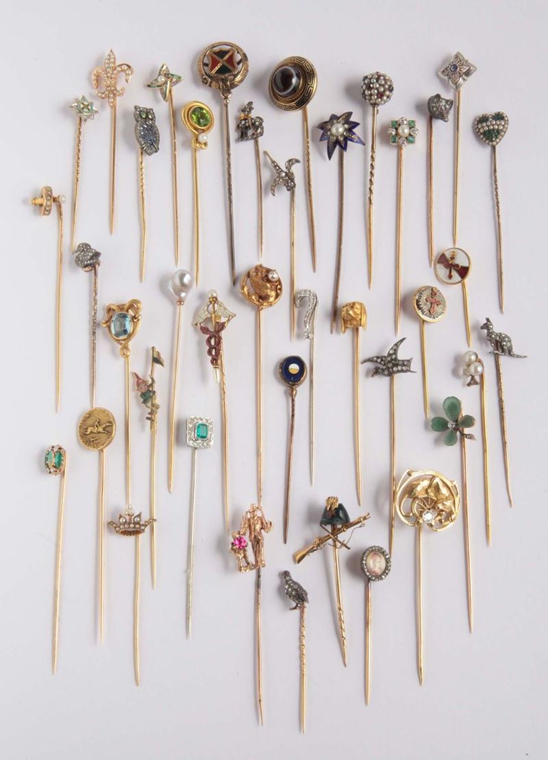 A 19th-20th century lot of 40 stick pins  - Auction Silver, Ancient and Contemporary Jewels - Cambi Casa d'Aste