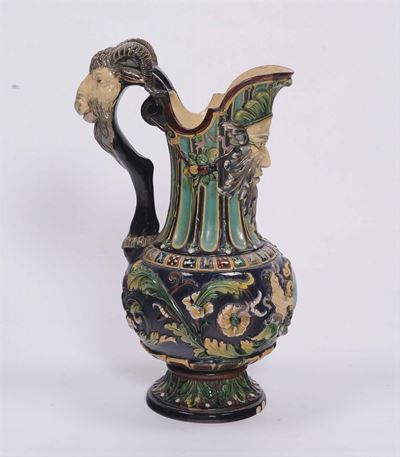Grande Mesciroba in Maiolica Policroma, Boemia XIX Secolo