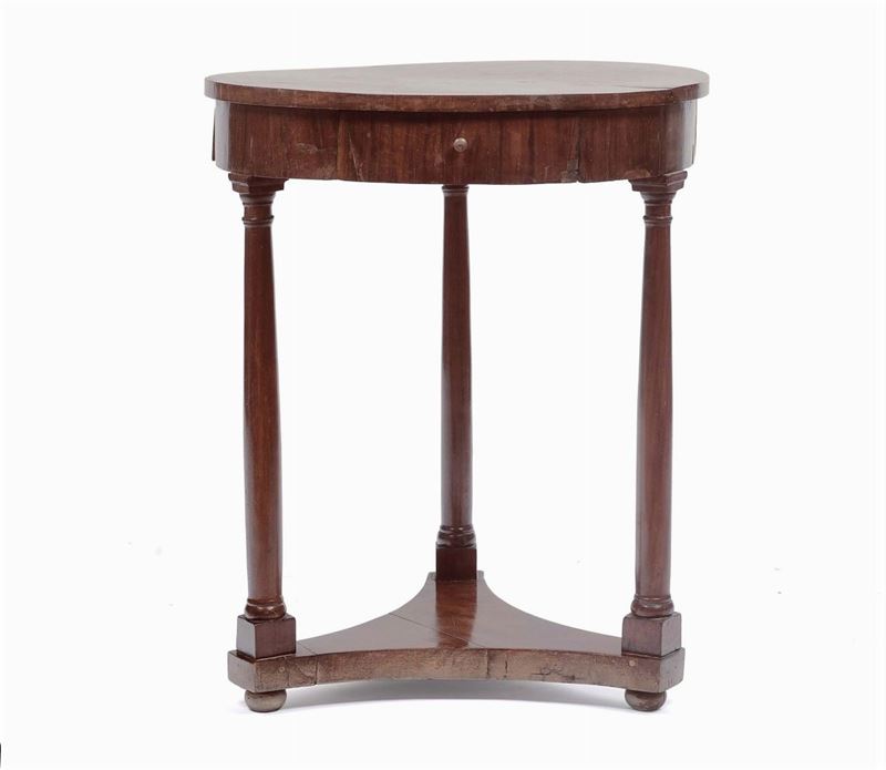 Tavolino circolare Impero interamente lastronato, XIX secolo  - Auction An important Genoese Heritage - I - Cambi Casa d'Aste
