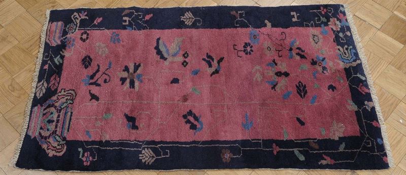 Tappeto cinese deco, XX secolo  - Asta Antiquariato e Dipinti Antichi - II - Cambi Casa d'Aste