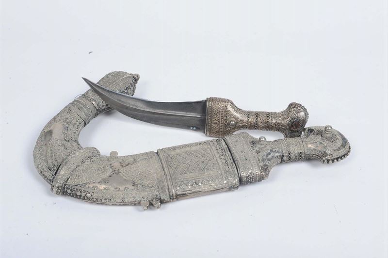 Due armi da taglio arabe  - Auction Antique and Old Masters - II - Cambi Casa d'Aste