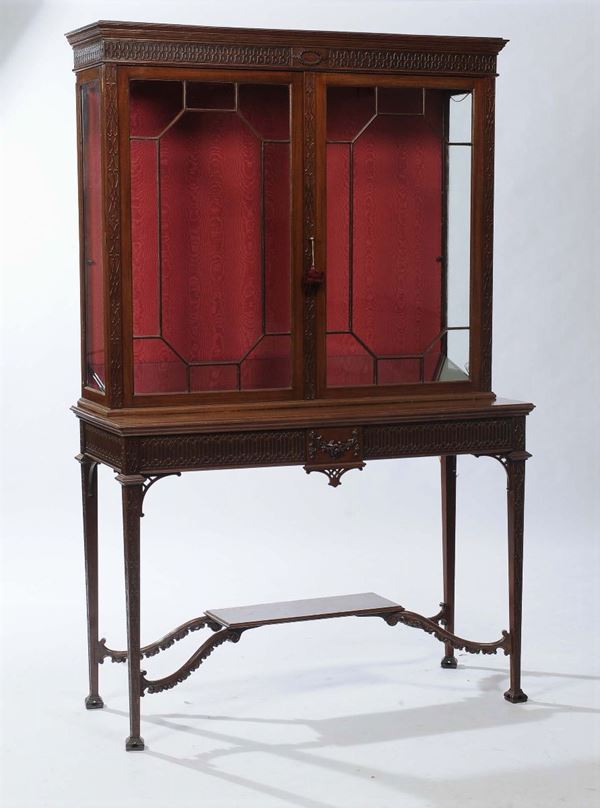 Mobile vetrina a due corpi, Inghilterra XIX secolo