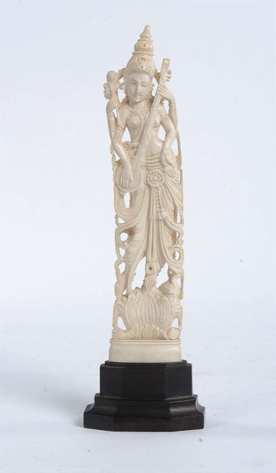 Scultura in Avorio Raffigurante Divinità , Cina XX Secolo
