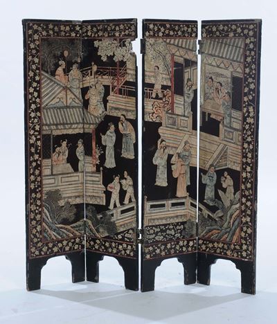 Piccolo Paravento Coromandel in Legno Laccato a Chinoiserie su Fondo Nero, Cina XX Secolo