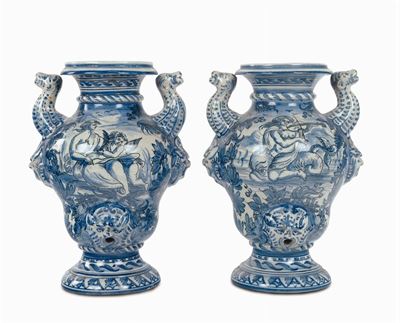 Coppia di Due Idrie in Maiolica, Marca Lanterna, Savona XX Secolo