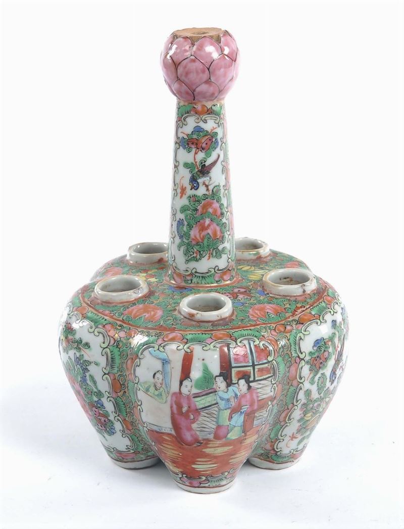 Portafiori in porcellana policroma, Canton  - Auction Antique and Old Masters - II - Cambi Casa d'Aste