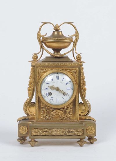 Pendola da Tavolo in Bronzo Dorato, Francia XIX Secolo