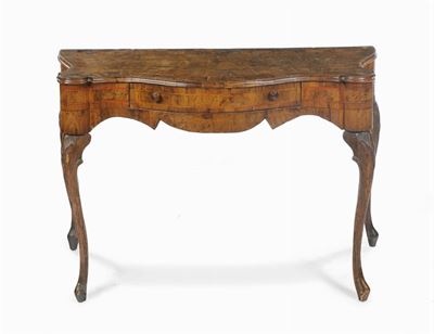 Consolle Luigi XV Lastronata in Radica di Noce e Varie Essenze, Modena, Seconda Metà del XVIII Se...