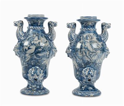 Coppia di Due Idrie in Maiolica, Marca Lanterna, Savona XX Secolo