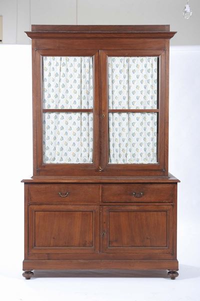 Grande Credenza a Due Corpi, XX Secolo