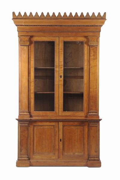 Coppia di Librerie Carlo X in Legno di Acero con Lesene e Capitelli Laterali Intarsiati, Napoli X...